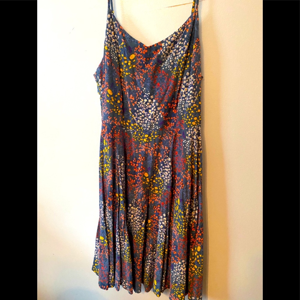 🌸2 for $12. Old Navy. Cute spaghetti strapped dress